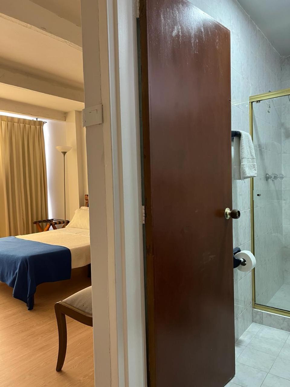 Hotel Armenia Centro Exterior photo